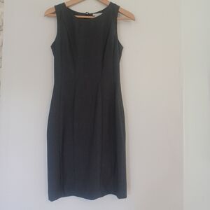 H&M Sheath Dress Womens Size 4 Grey Pencil Sleevless Knee Length Corpcore